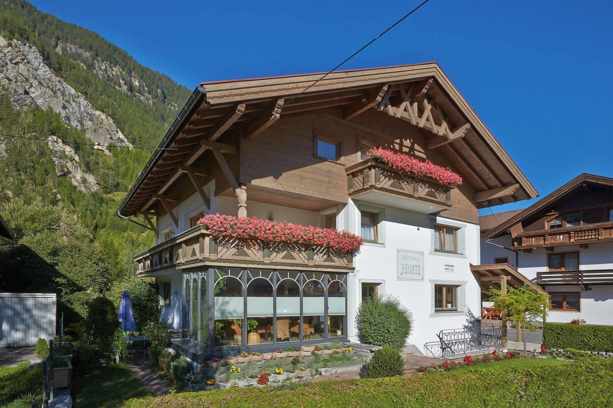 Gaestehaus Renate 2*